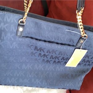Navy blue nwt mk purse